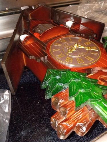 Vintage chalet cuckoo clock - vintage,