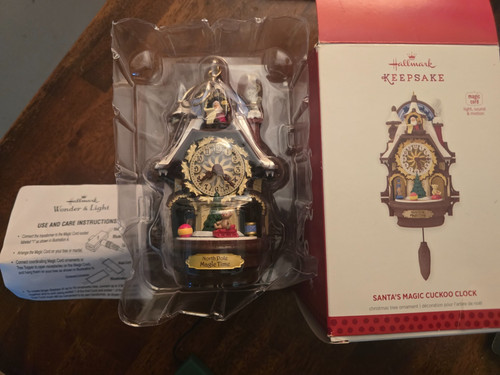 Hallmark keepsake santa - hallmark,